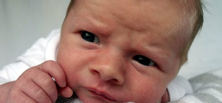 Piangere fa bene ai polmoni? 7 miti da sfatare sui neonati